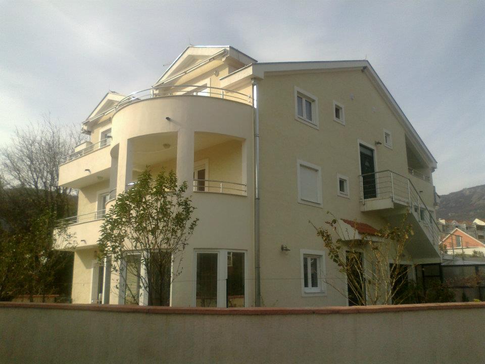 Villa Mandic
